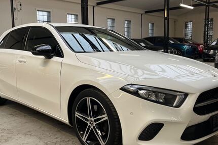 Mercedes-Benz A 200 67.000 km 19.870 &euro; Velbert 42551