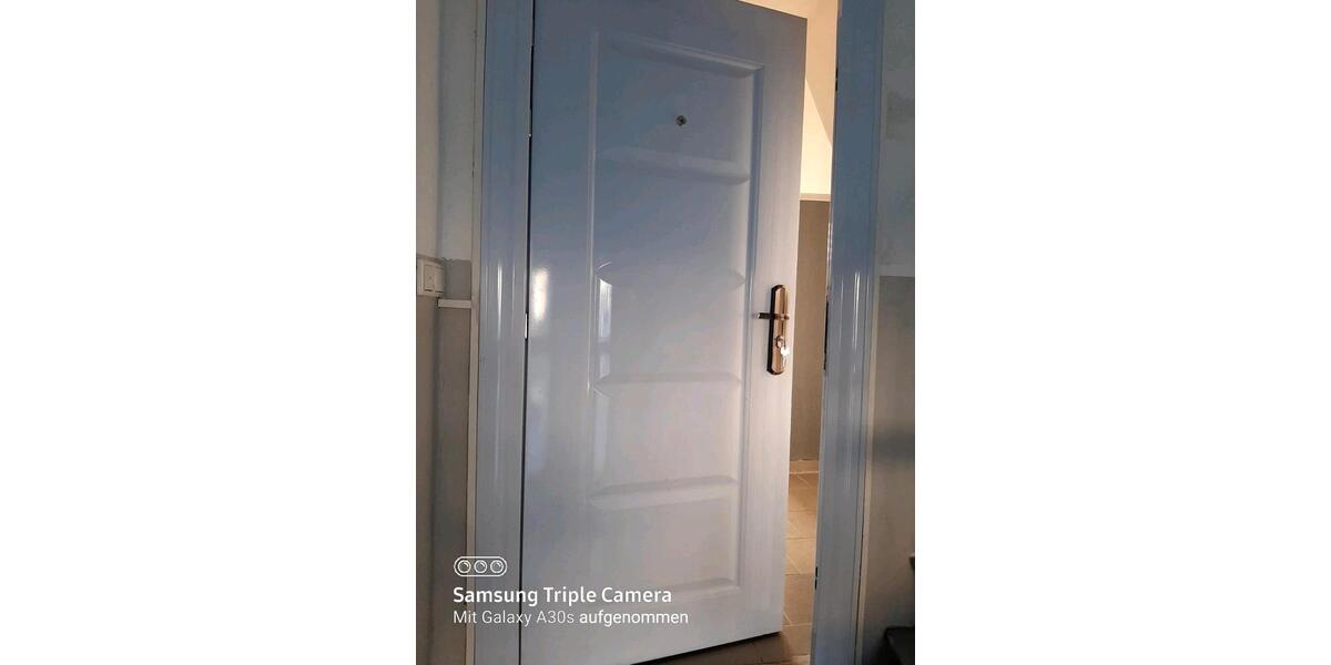 Dachgeschoßwohnung Wuppertal Unterbarmen - 4 Zimmer, 93 m&sup2;, 787&euro; | Angebot:25645296