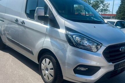 Ford Transit Custom 163.000 km 15.899 &euro; Neuss 41460