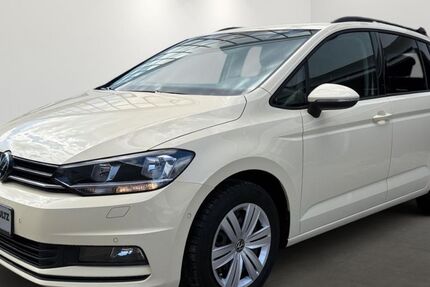 VW Touran 29.700 km 31.900 &euro; Mülheim 45481
