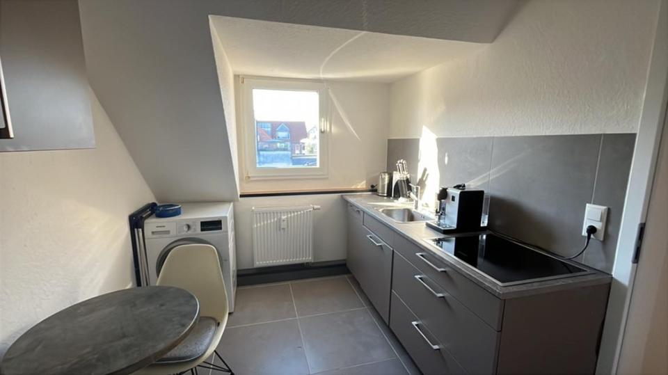 Dachgeschoßwohnung Korschenbroich - 2 Zimmer, 51 m&sup2;, 1.100&euro; | Angebot:25810571