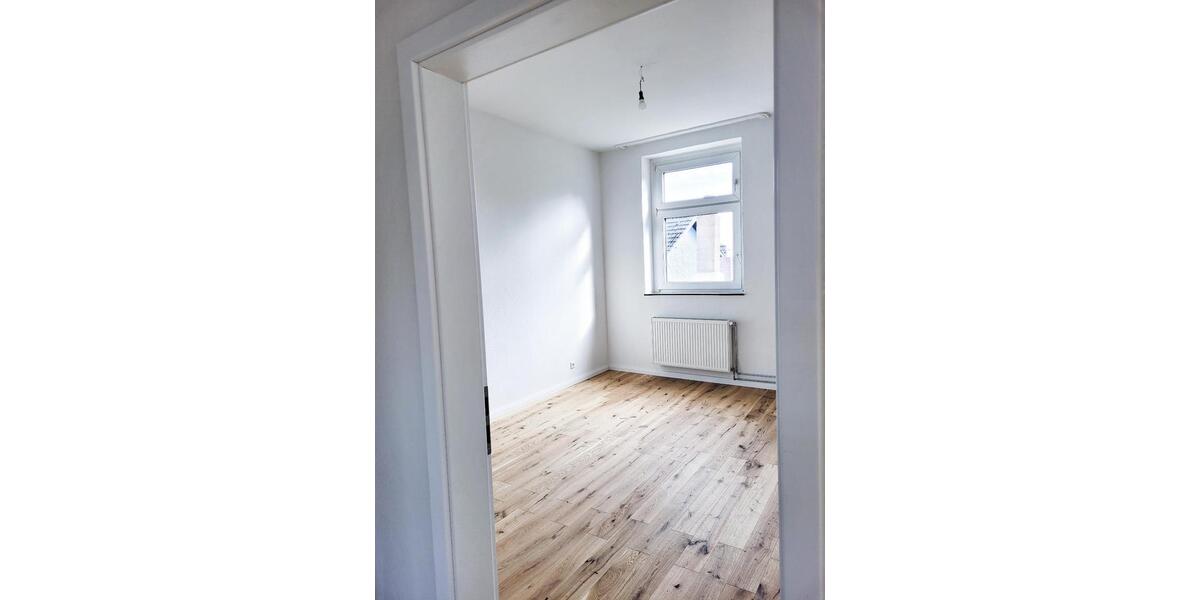 Etagenwohnung Wuppertal Cronenberg - 2 Zimmer, 67 m&sup2;, 550&euro; | Angebot:24778743