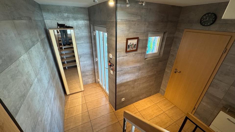 Reihenhaus Solingen Burg - 5 Zimmer, 140 m&sup2;, 460.000&euro; | Angebot:22109110