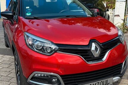 Renault Captur 104.461 km 8.900 &euro; Solingen 42719