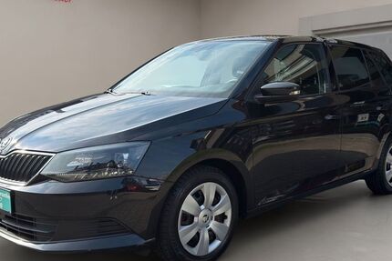 Skoda Fabia 174.966 km 5.990 &euro; Düsseldorf 40235
