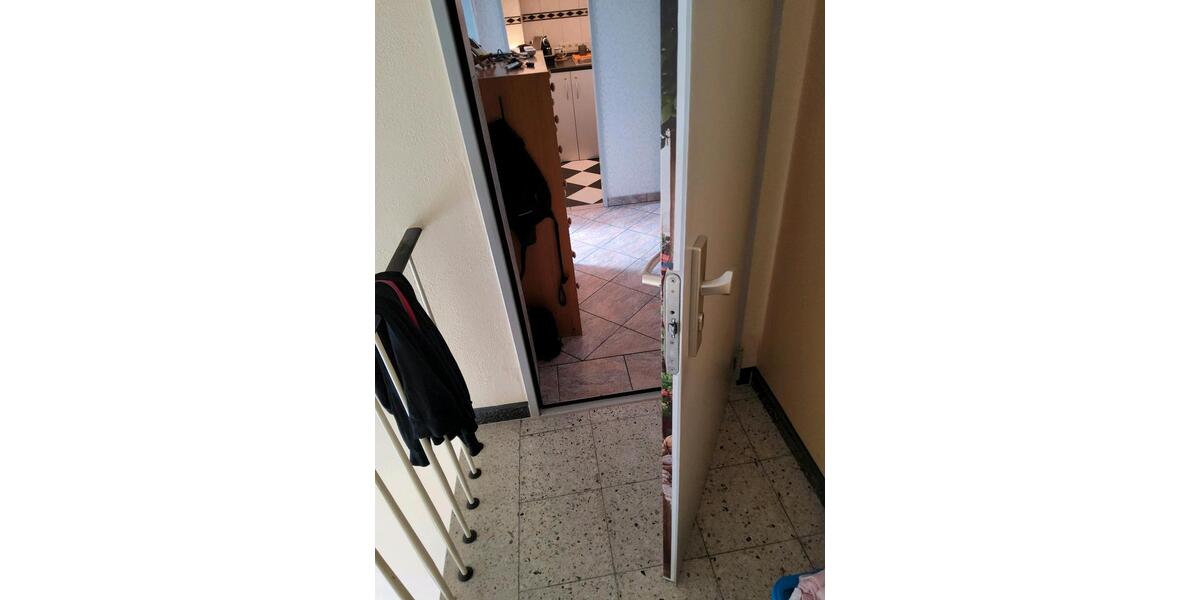 Dachgeschoßwohnung Wuppertal Elberfeld - 1 Zimmer, 28 m&sup2;, 69.000&euro; | Angebot:26462385