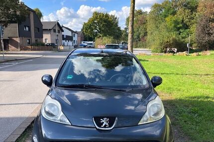 Peugeot 107 110.000 km 3.800 &euro; Duisburg 47226