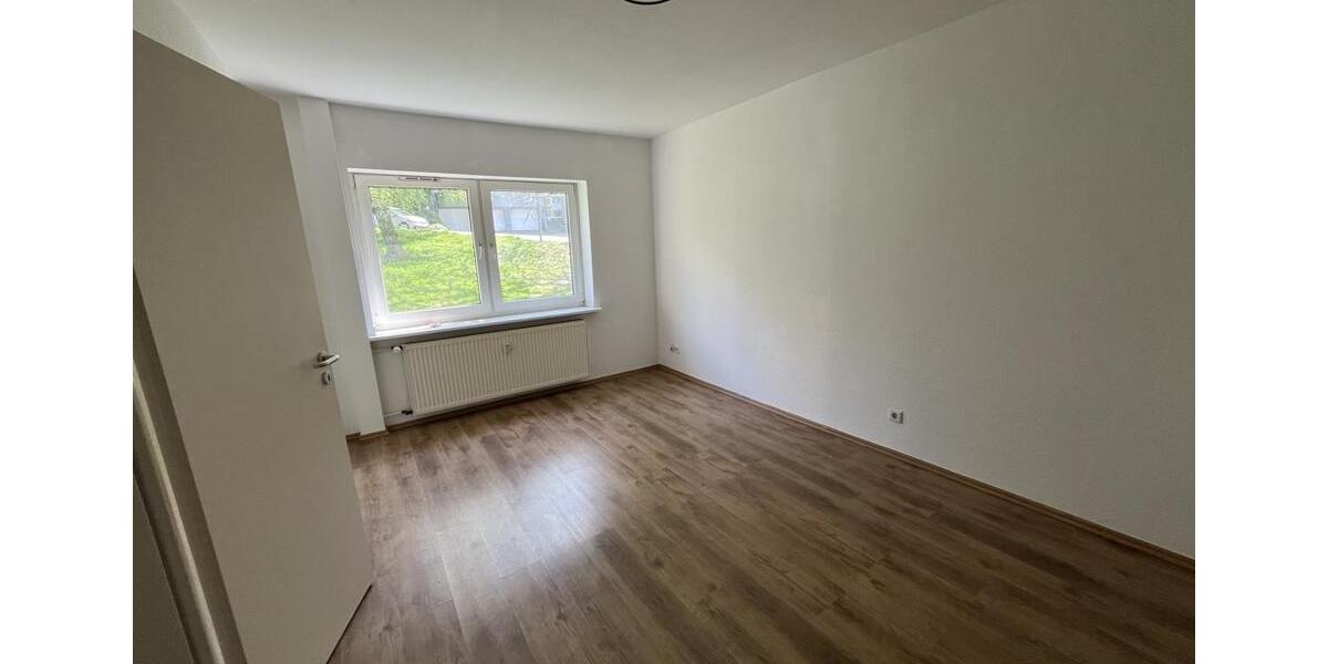 Etagenwohnung Remscheid Lüttringhausen - 2 Zimmer, 36 m&sup2;, 295&euro; | Angebot:26462517
