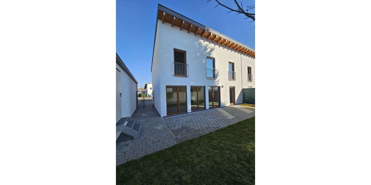 Einfamilienhaus Oberhausen Osterfeld - 4.5 Zimmer, 119 m&sup2;, 1.830&euro; | Angebot:26983053
