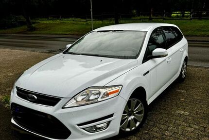 Ford Mondeo 93.000 km 4.100 &euro; Oberhausen 46149