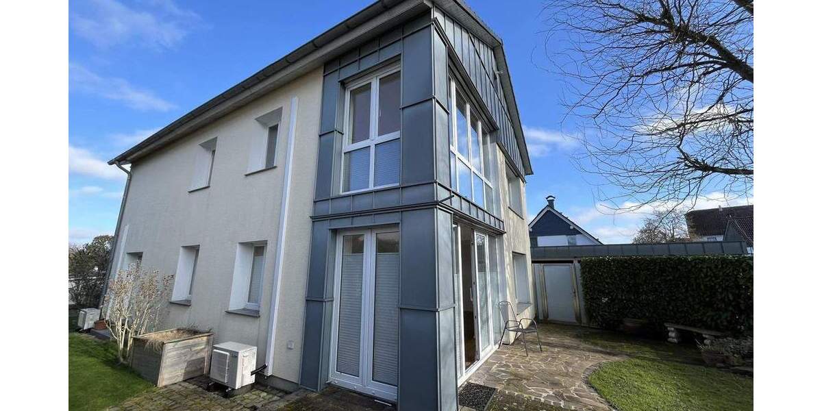 Einfamilienhaus Burscheid - 6 Zimmer, 157 m&sup2;, 759.000&euro; | Angebot:25770241