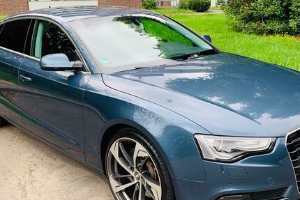 Audi A5 178.000 km 16.000 &euro; Düsseldorf 40591