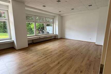 Gewerbeobjekt Neuss Furth-Mitte - 365.000&euro; | Angebot:27186868