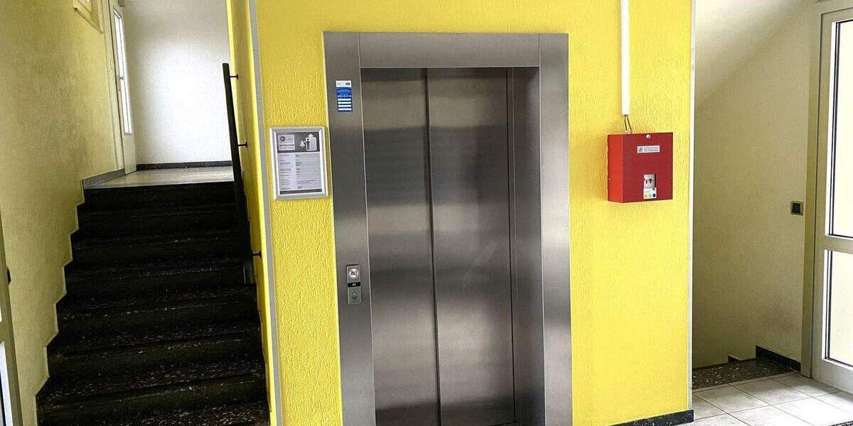 Etagenwohnung Krefeld Bockum - 3 Zimmer, 74 m&sup2;, 170.000&euro; | Angebot:25820061