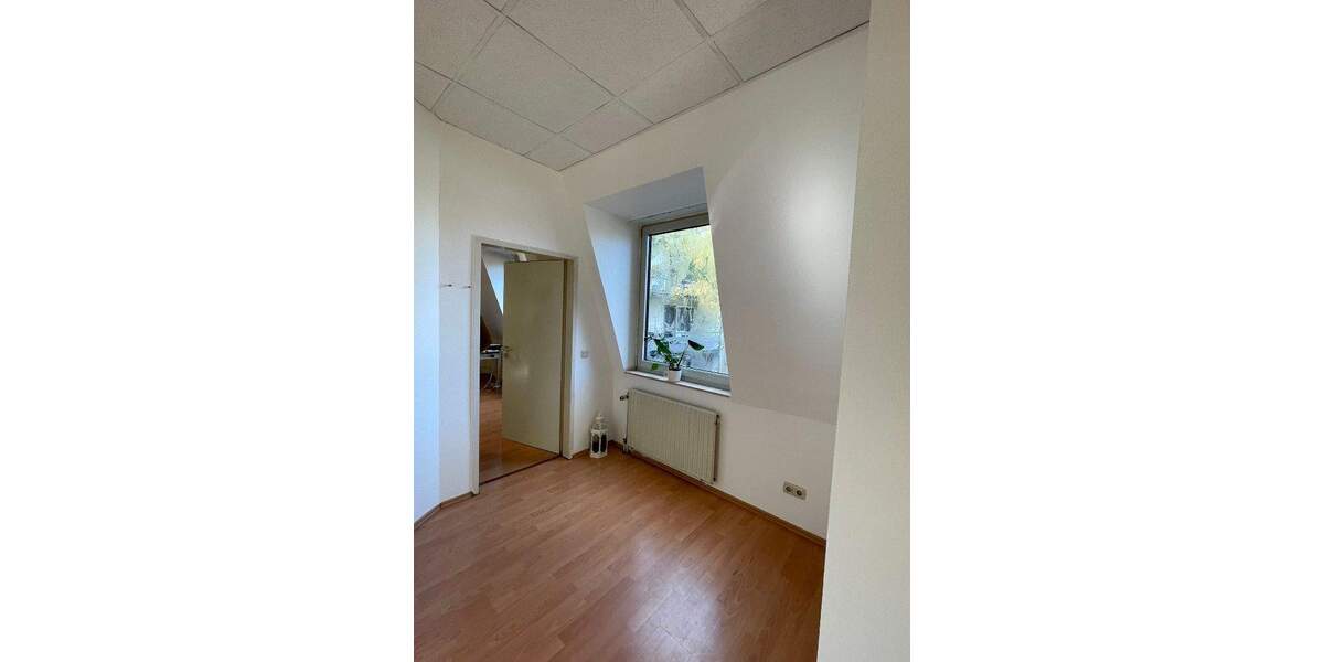 Gewerbeobjekt Düsseldorf Derendorf - 400&euro; | Angebot:25882582