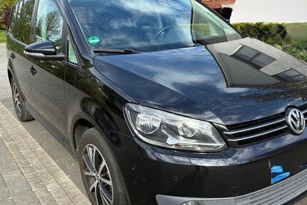 VW Touran 235.000 km 5.500 &euro; Grevenbroich 41516