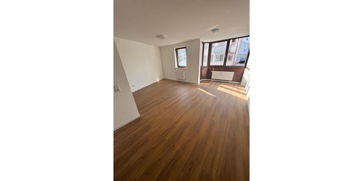 Etagenwohnung Düsseldorf Pempelfort - 1 Zimmer, 35 m&sup2;, 800&euro; | Angebot:25965151