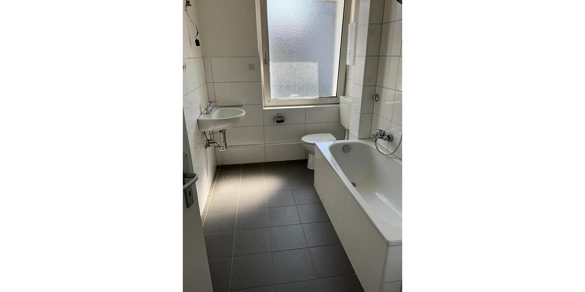 Etagenwohnung Wuppertal Gemarkung Vohwinkel - 2 Zimmer, 51 m&sup2;, 489&euro; | Angebot:25648665