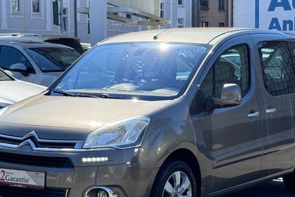Citroen Berlingo 147.345 km 6.350 &euro; Oberhausen 46045