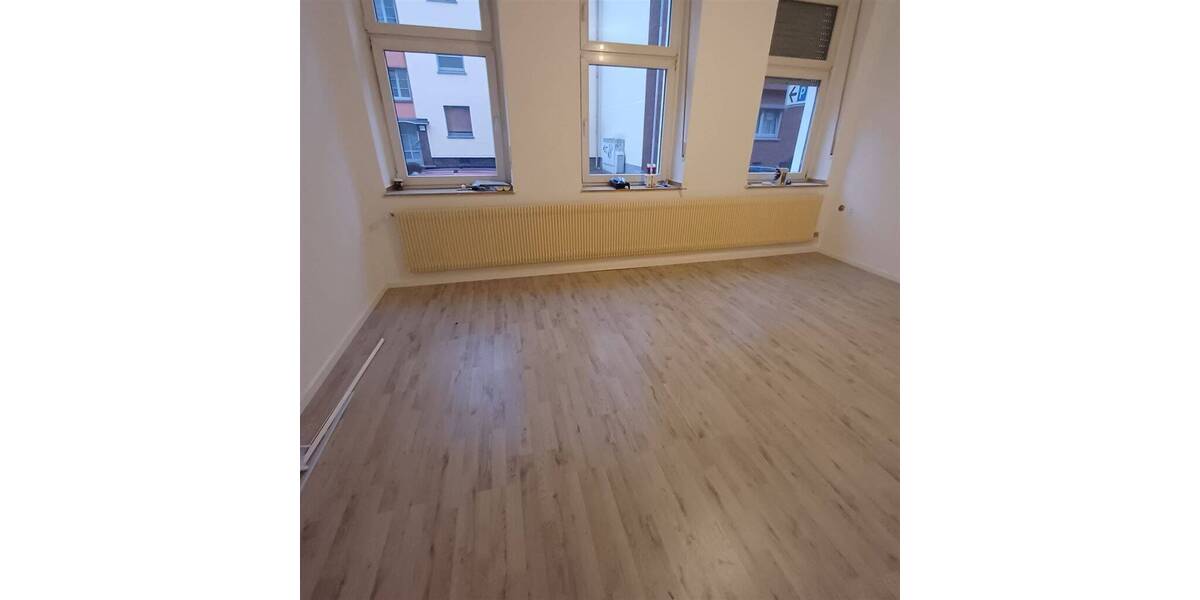 Etagenwohnung Oberhausen Altstadt-Mitte - 3 Zimmer, 65 m&sup2;, 445&euro; | Angebot:26474754