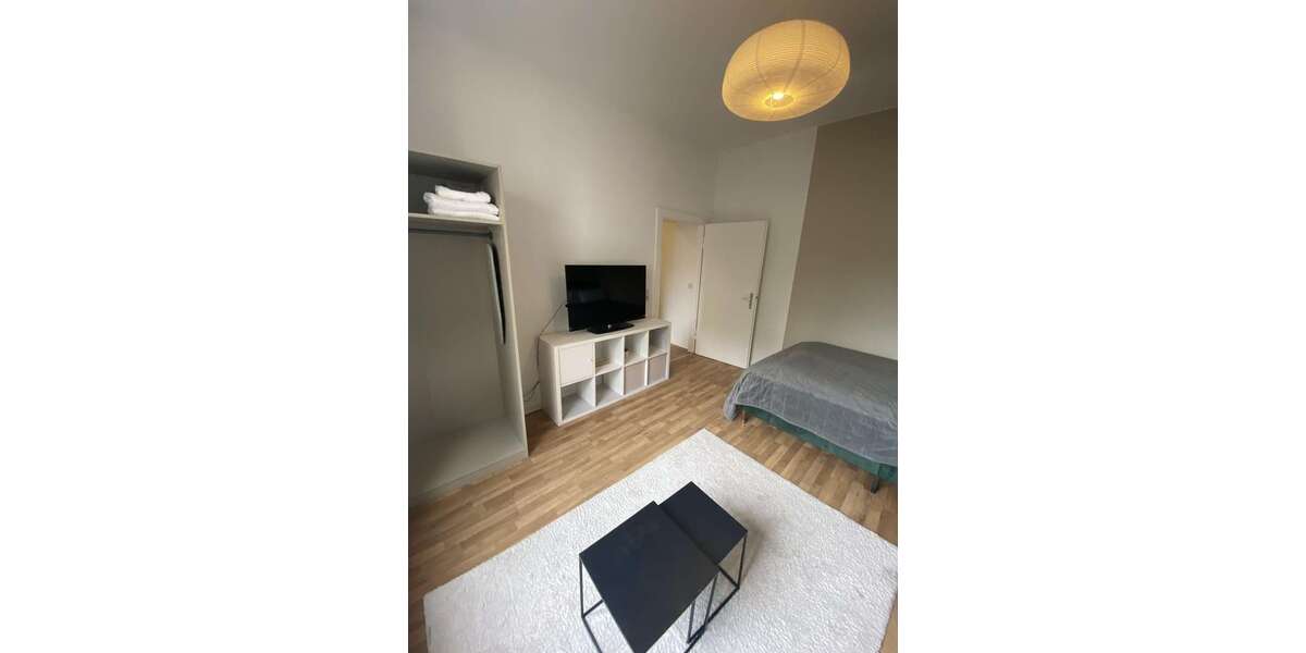 Etagenwohnung Düsseldorf Oberbilk - 1 Zimmer, 32 m&sup2;, 500&euro; | Angebot:26584076