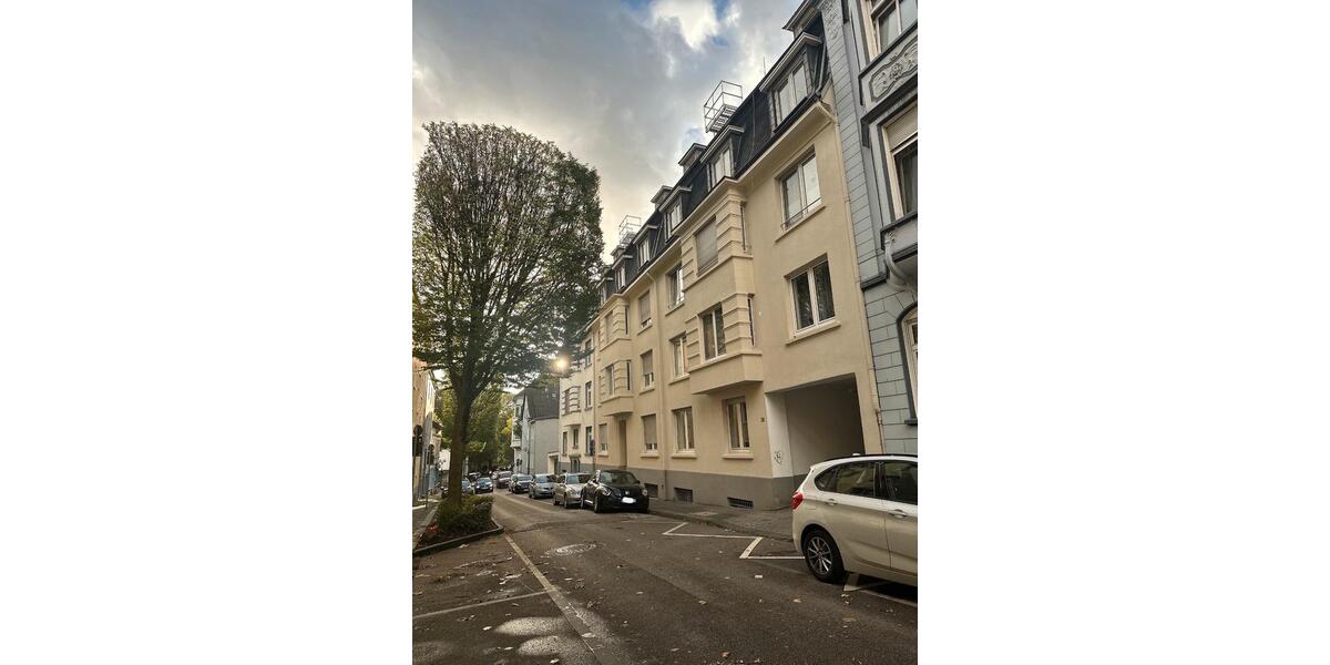 Etagenwohnung Solingen Mitte - 1 Zimmer, 70 m&sup2;, 185.000&euro; | Angebot:27189213