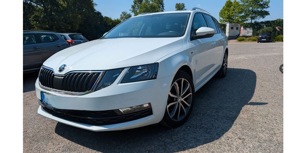 Skoda Octavia 60.200 km 15.900 &euro; Düsseldorf 40477