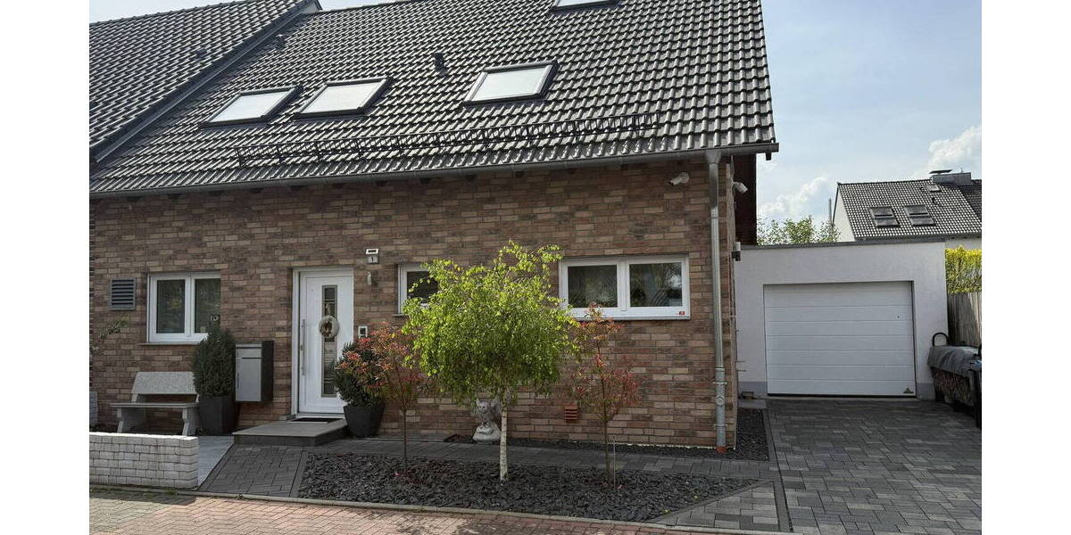 Doppelhaushälfte Langenfeld Richrath - 5 Zimmer, 160 m&sup2;, 890.000&euro; | Angebot:26203891