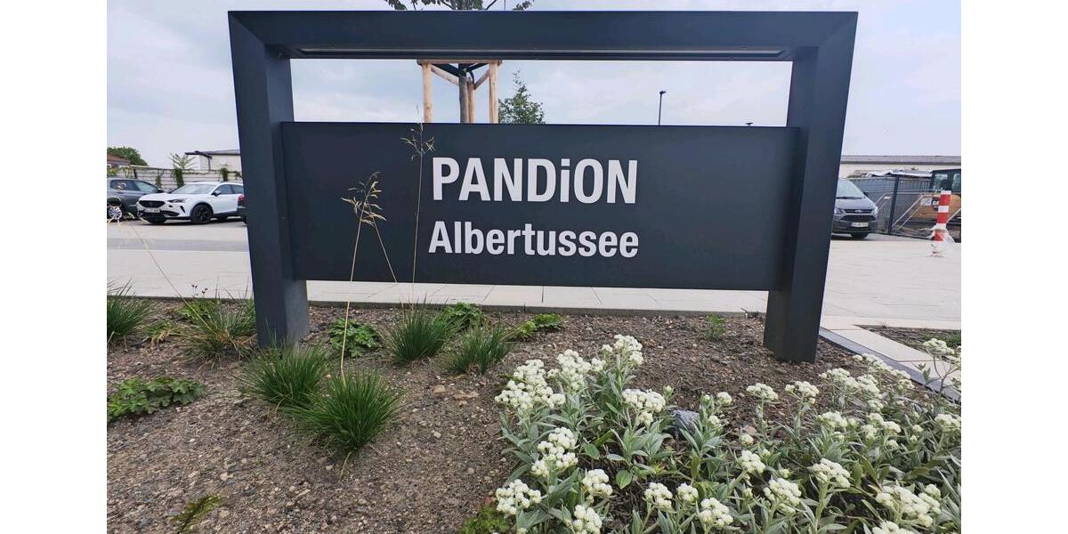 Einfamilienhaus Düsseldorf Heerdt - 3 Zimmer, 74 m&sup2;, 2.225&euro; | Angebot:25312301