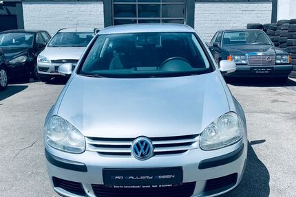 VW Golf 173.000 km 2.190 &euro; Essen 45127