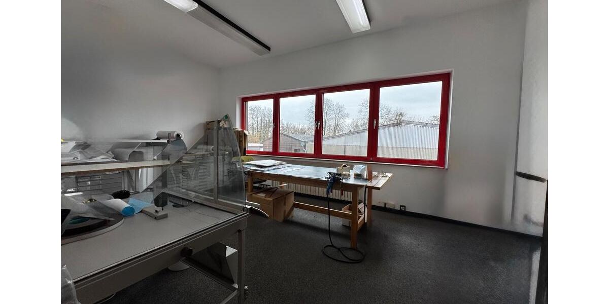 Gewerbeobjekt Düsseldorf Stadtbezirk 5 - 2.158&euro; | Angebot:25978400