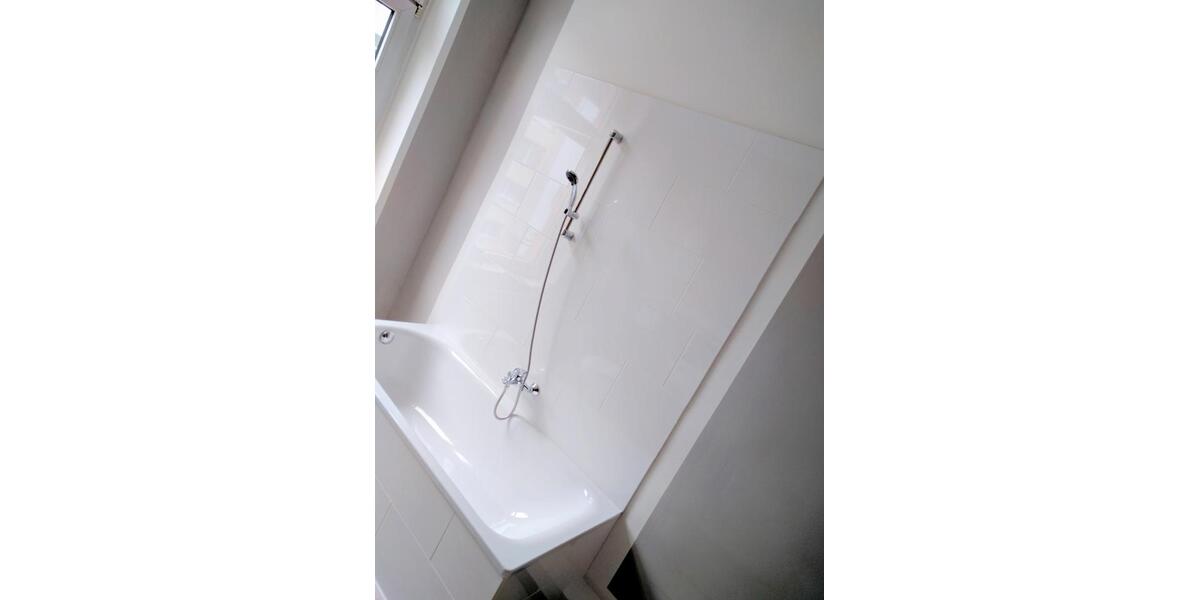 Etagenwohnung Duisburg Rheinhausen - 4 Zimmer, 128 m&sup2;, 1.090&euro; | Angebot:27553710