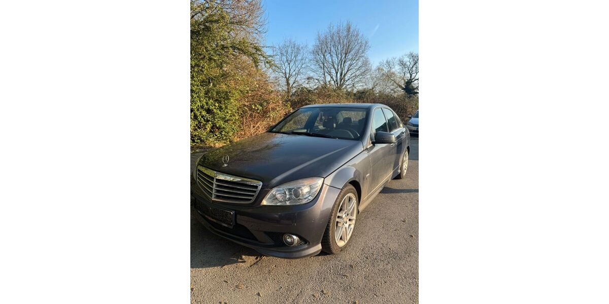 Mercedes-Benz C 250 200.070 km 4.200 &euro; Gelsenkirchen 45891
