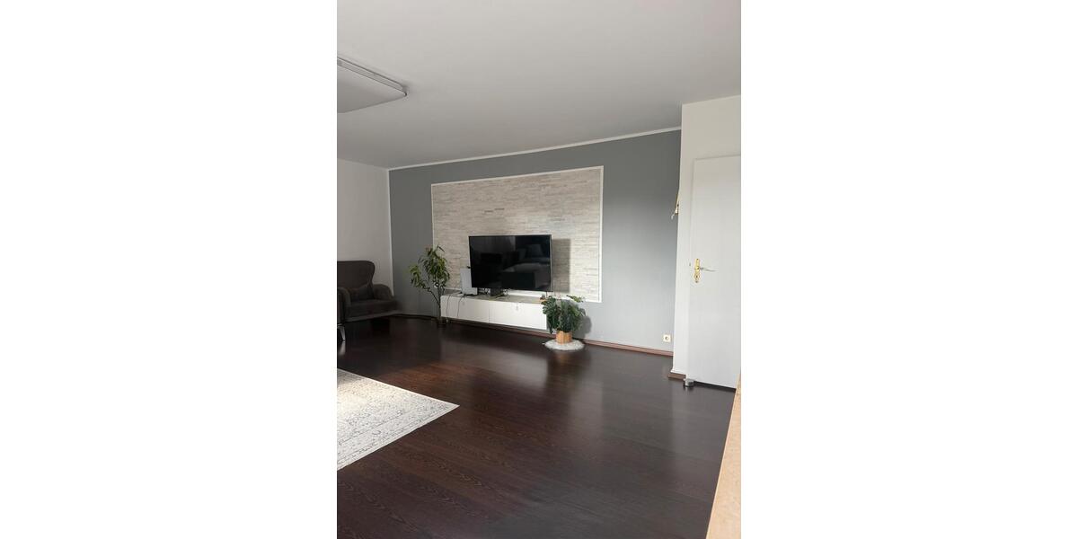 Etagenwohnung Krefeld Dießem - 3 Zimmer, 83 m&sup2;, 200.000&euro; | Angebot:26993468