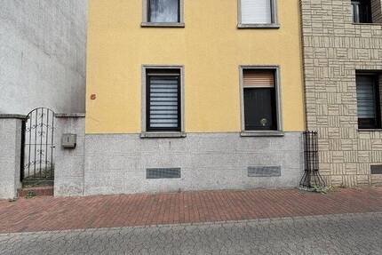 Haus Viersen Dülken - 8 Zimmer, 167 m&sup2;, 235.000&euro; | Angebot:25749001