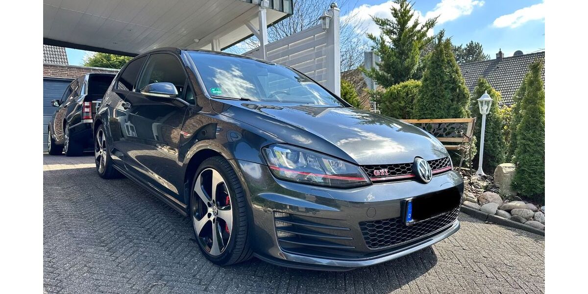 VW Golf 135.000 km 12.990 &euro; Oberhausen 46147