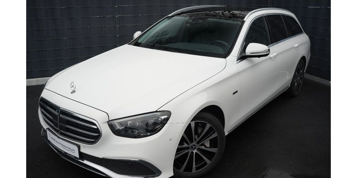 Mercedes-Benz E 300 124.580 km 26.599 &euro; Dormagen 41539