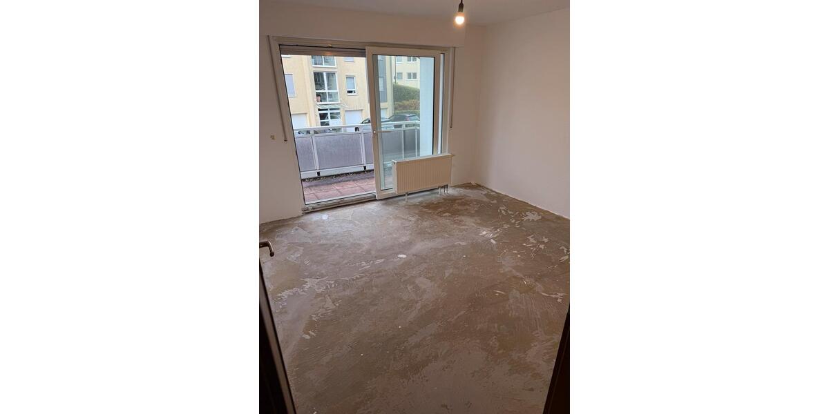 Etagenwohnung Wuppertal Cronenberg - 3 Zimmer, 94 m&sup2;, 299.000&euro; | Angebot:23335901