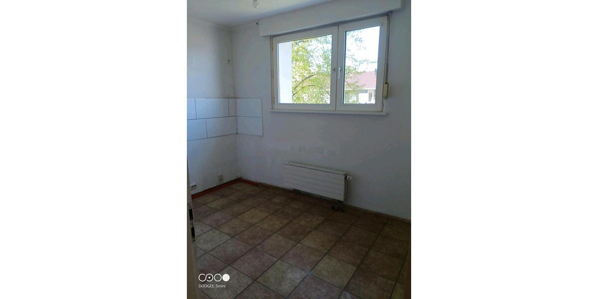 Etagenwohnung Krefeld Gellep-Stratum - 2.5 Zimmer, 50 m&sup2;, 110.000&euro; | Angebot:26966052