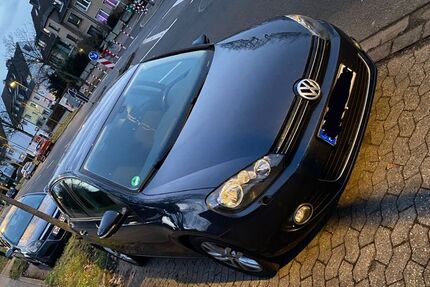 VW Golf 125.000 km 7.999 &euro; Düsseldorf 40474
