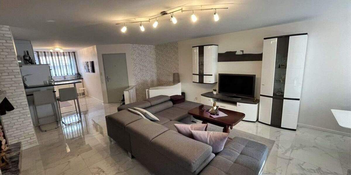 Etagenwohnung Düsseldorf Hellerhof - 3 Zimmer, 102 m&sup2;, 429.000&euro; | Angebot:25665880