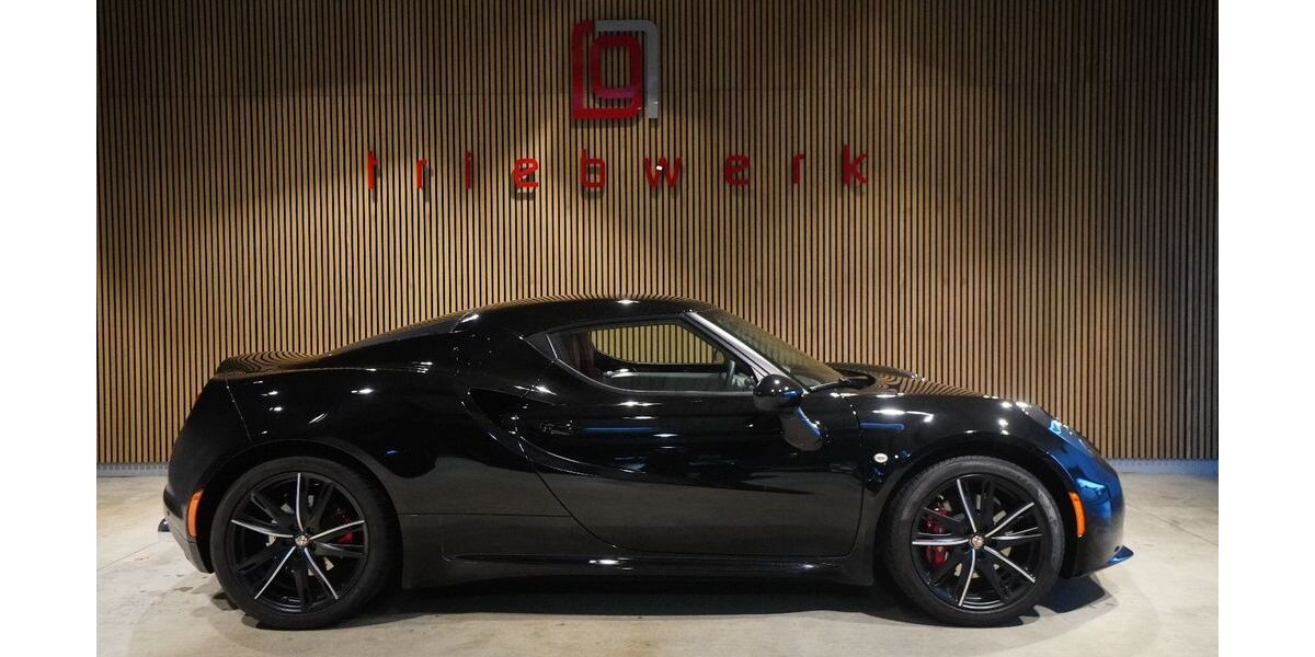 Alfa Romeo 4C 37.200 km 66.941 &euro; Duisburg 47228