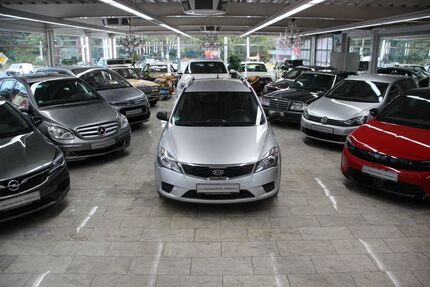 Kia ceed Sportswagon 230.000 km 1.990 &euro; Essen 45356