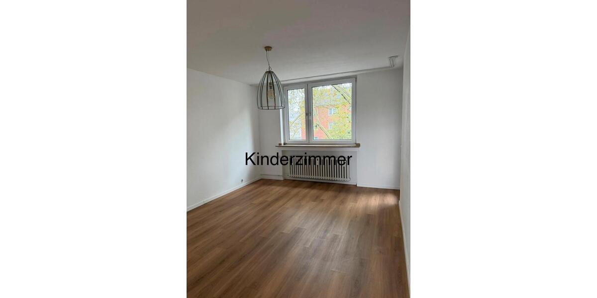 Etagenwohnung Duisburg Duisburg-Mitte - 3 Zimmer, 83 m&sup2;, 980&euro; | Angebot:27547765
