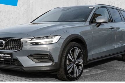 Volvo V60 Cross Country 41.317 km 37.490 &euro; Düsseldorf 40474