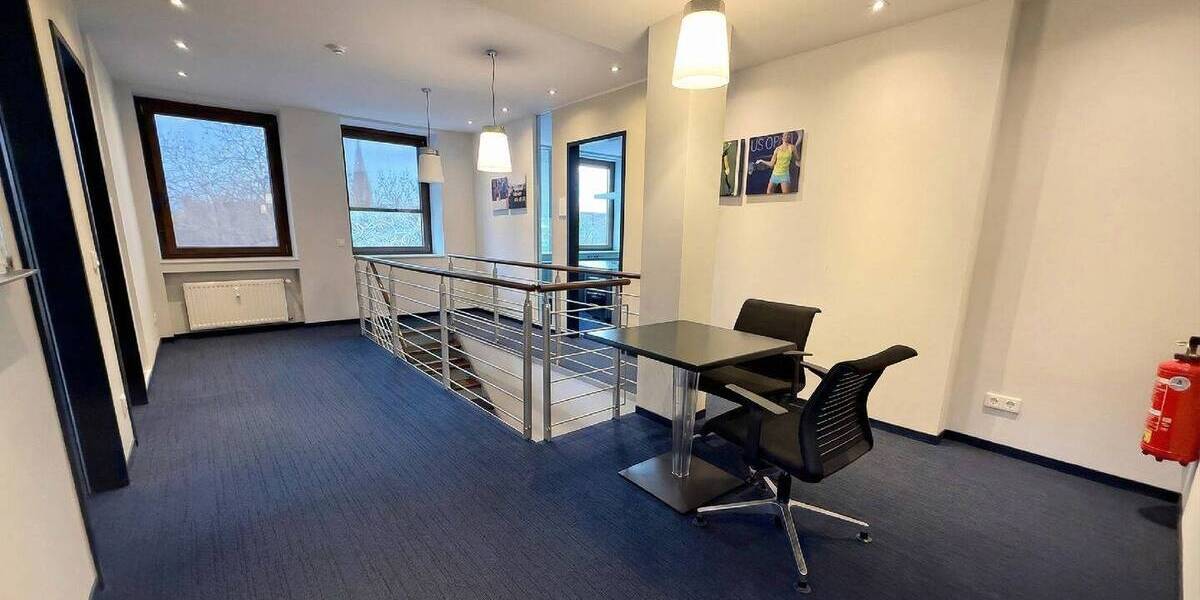 Gewerbeobjekt Krefeld Stadtmitte - 6 Zimmer, 425 m&sup2;, 5.600&euro; | Angebot:25926412