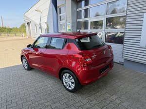 Suzuki Swift Club Hybrid +Tempomat+Blutooth+LED+ 82.551 km 10.950 &euro; Meerbusch 40667