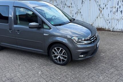 VW Caddy 154.654 km 19.560 &euro; Wuppertal 42111