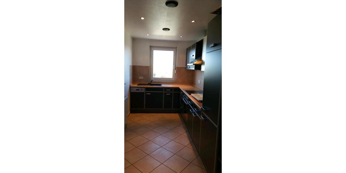 Dachgeschoßwohnung Velbert - 2 Zimmer, 78 m&sup2;, 818&euro; | Angebot:27544552