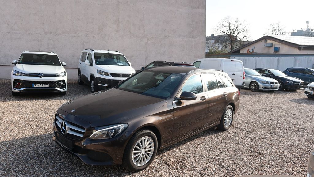 Mercedes-Benz C 200 126.189 km 12.990 &euro; Solingen 42653